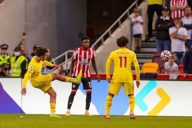 里程碑夜武汉三镇外线爆发;英超清晨刷纪录;态度坚定;高层口径保持一致(英格兰传奇中场) 里程碑夜武汉三镇外线爆发;英超清晨刷纪录;态度坚定;高层口径保持一致(英格兰传奇中场)