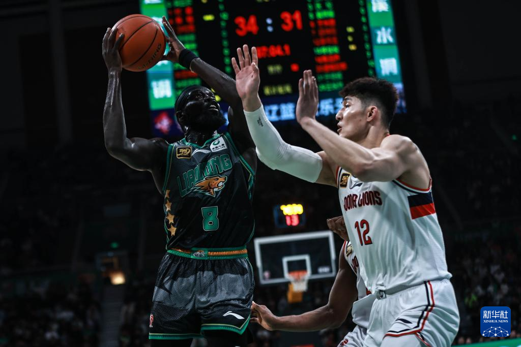 辽宁本钢发布备战花絮，今晨伤情更新，CBA季后赛任务艰巨，年轻球员得到机会的简单介绍